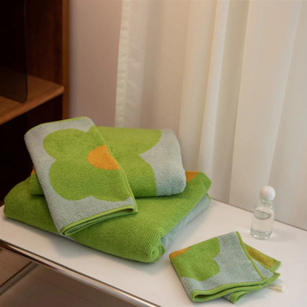 CheerfulHome | Floral Print Cotton Bath Towel