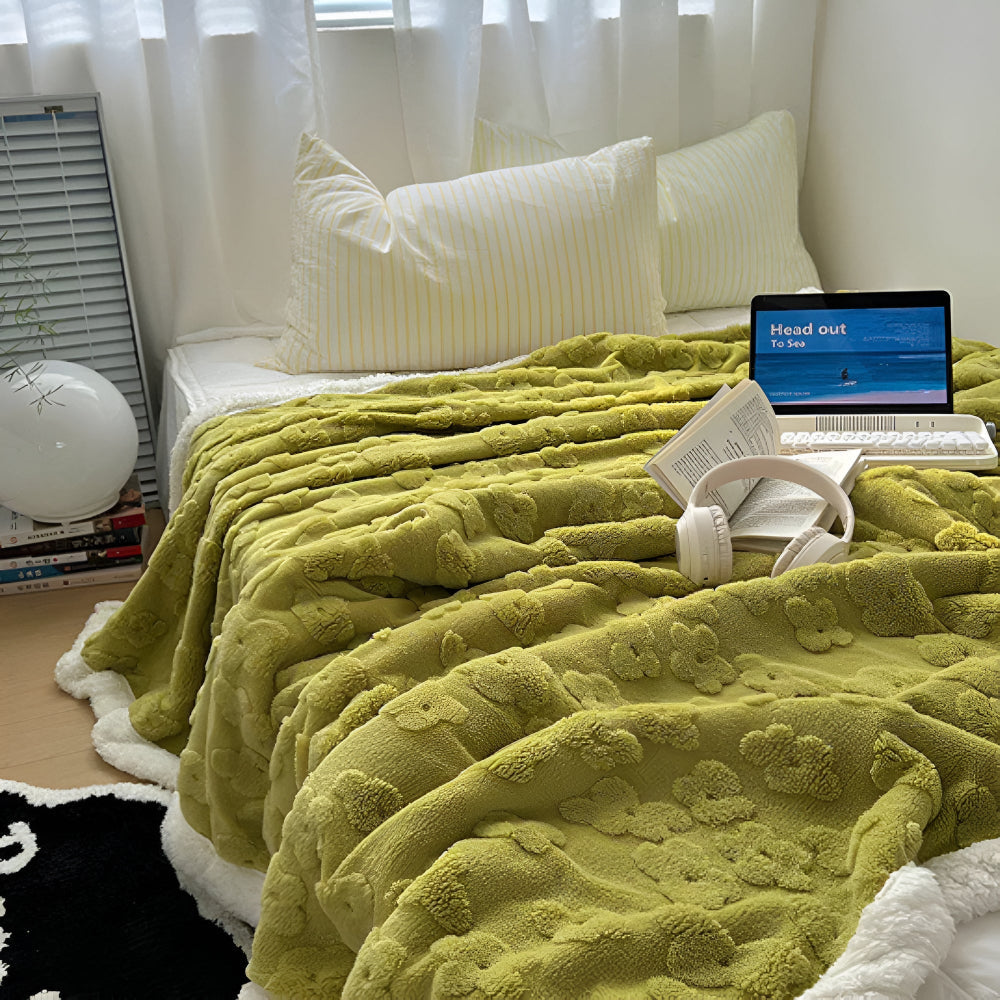 Cloud Flower | Snuggle Blanket For Cozy Comfort