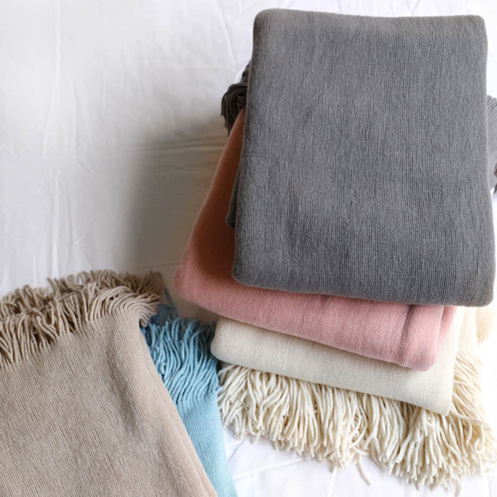 CozyWeave | Chunky Knit Tassel Throw Blanket