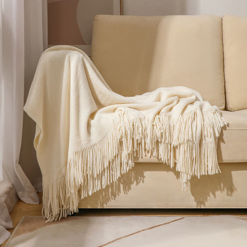 CozyWeave | Chunky Knit Tassel Throw Blanket