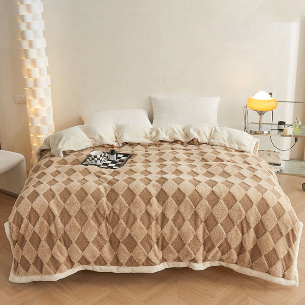 CozyNest | Soft Diamond Pattern Comfort Blanket