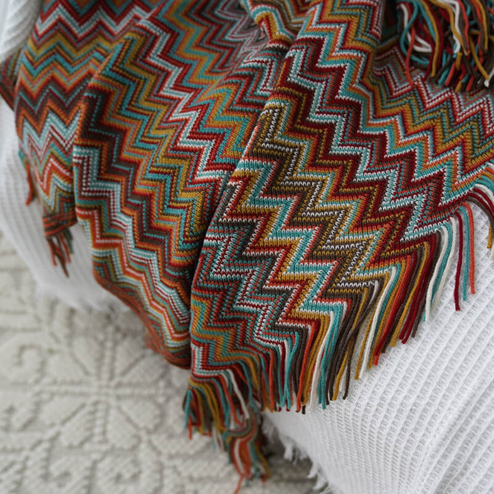 CozyHome | Multicolor Zigzag Tasseled Knit Throw Blanket