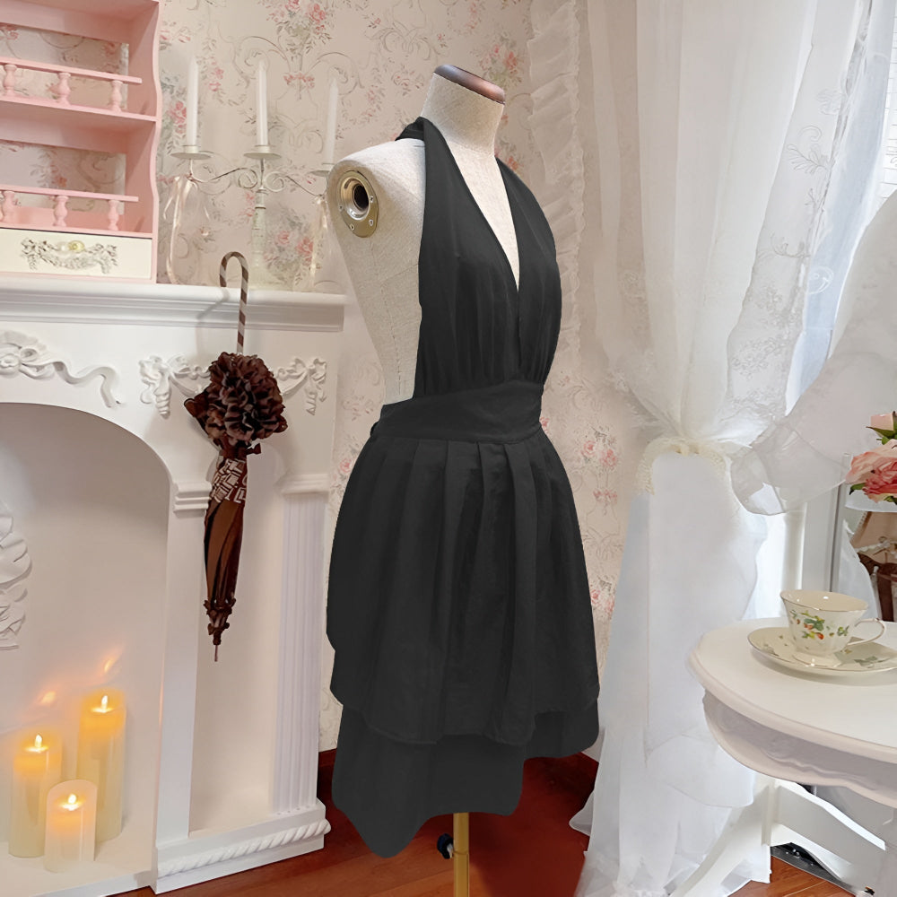 ChicCooks | V-Neck Halter Black Tie-Back Apron