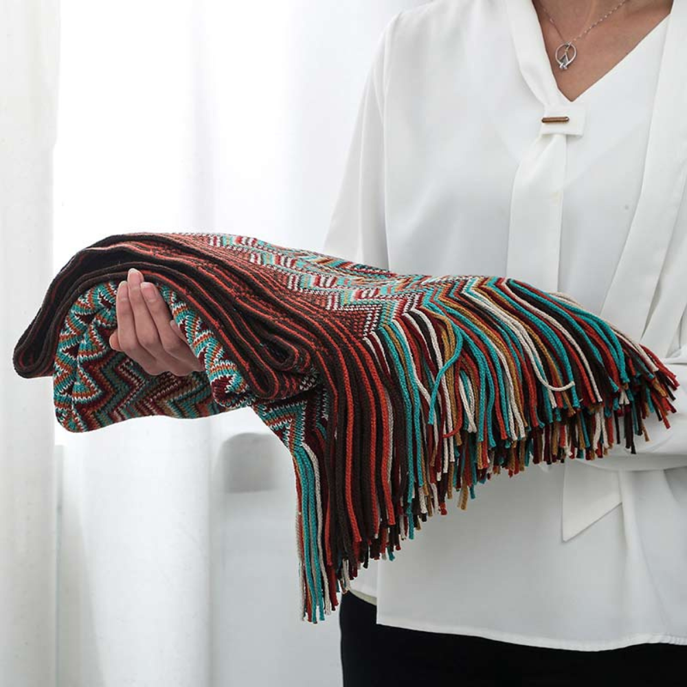 CozyHome | Multicolor Zigzag Tasseled Knit Throw Blanket