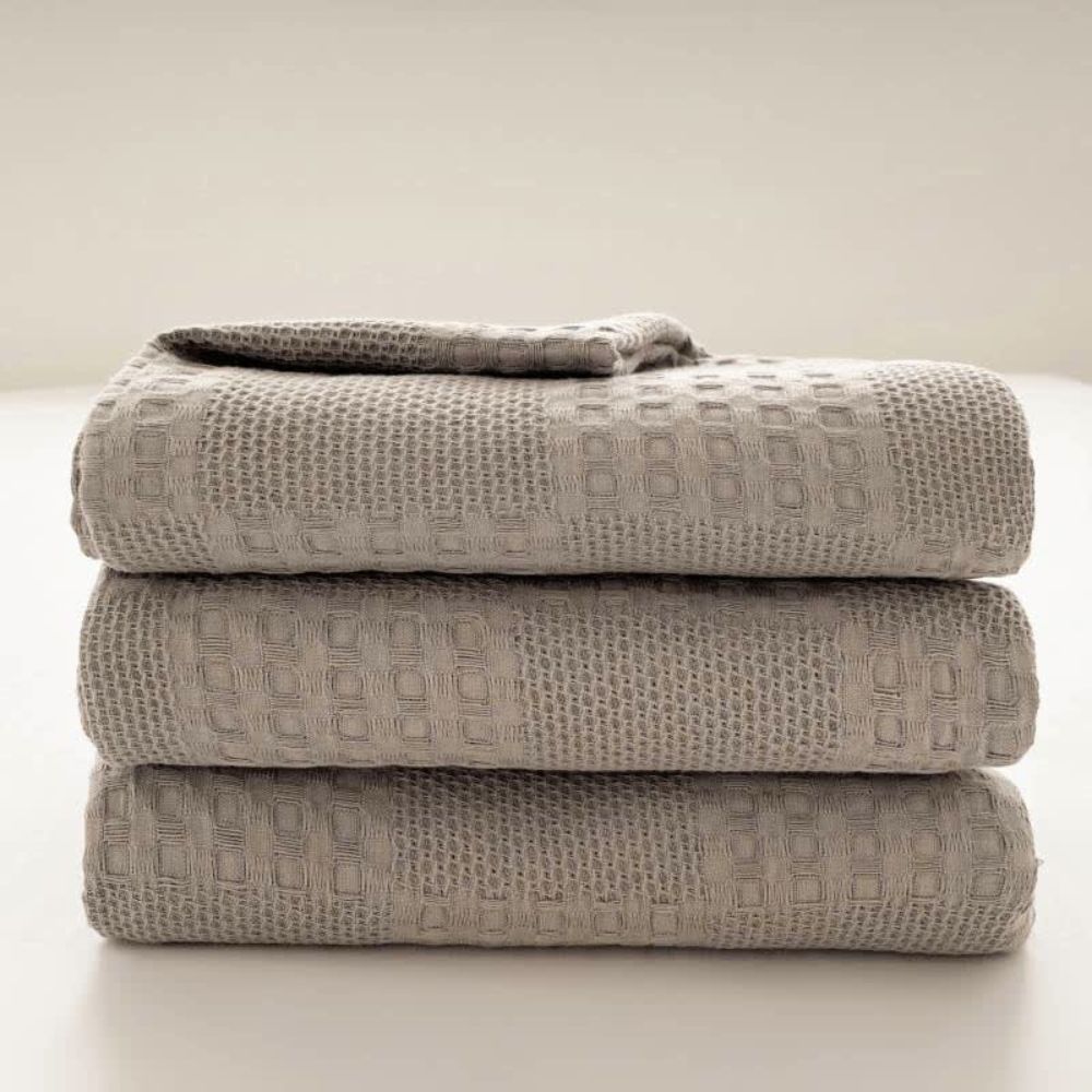 CozyHome | Blush Waffle Checkered Throw Blanket