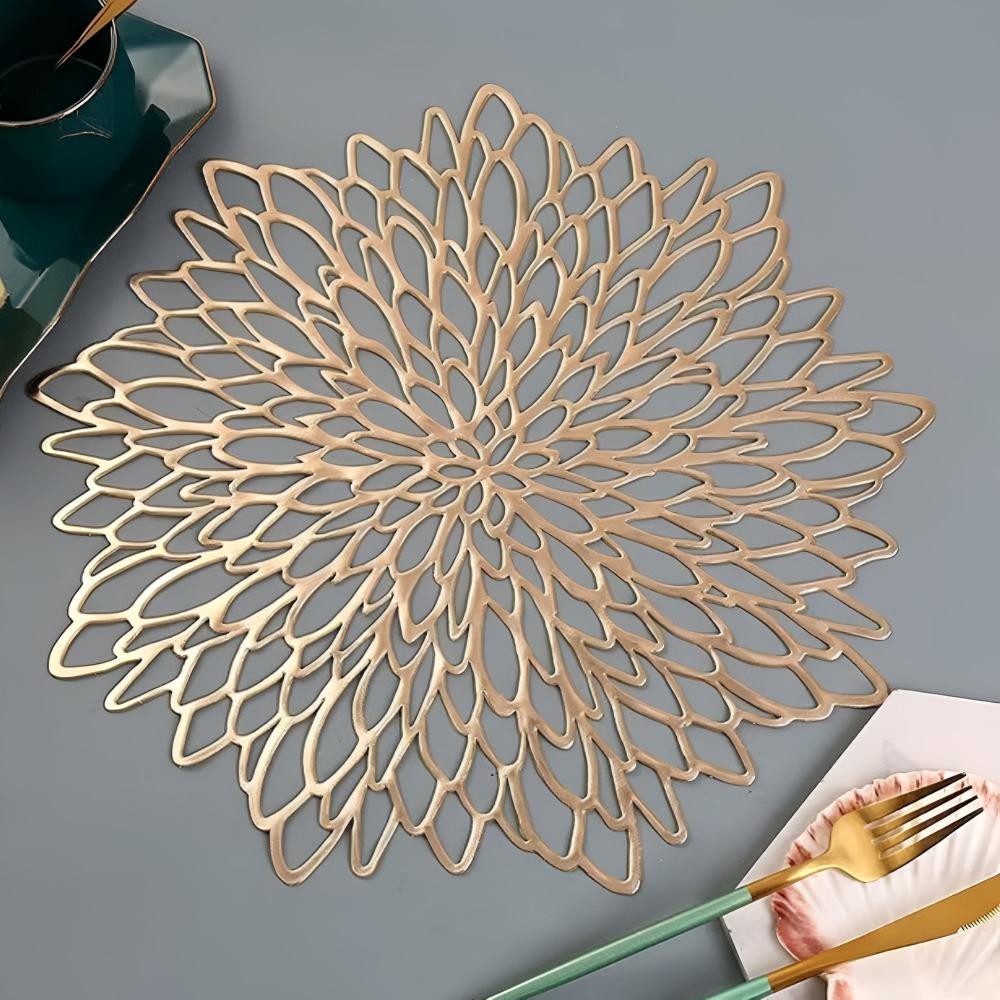 ChrysanthemumCharm | Elegant Floral Table Placemat