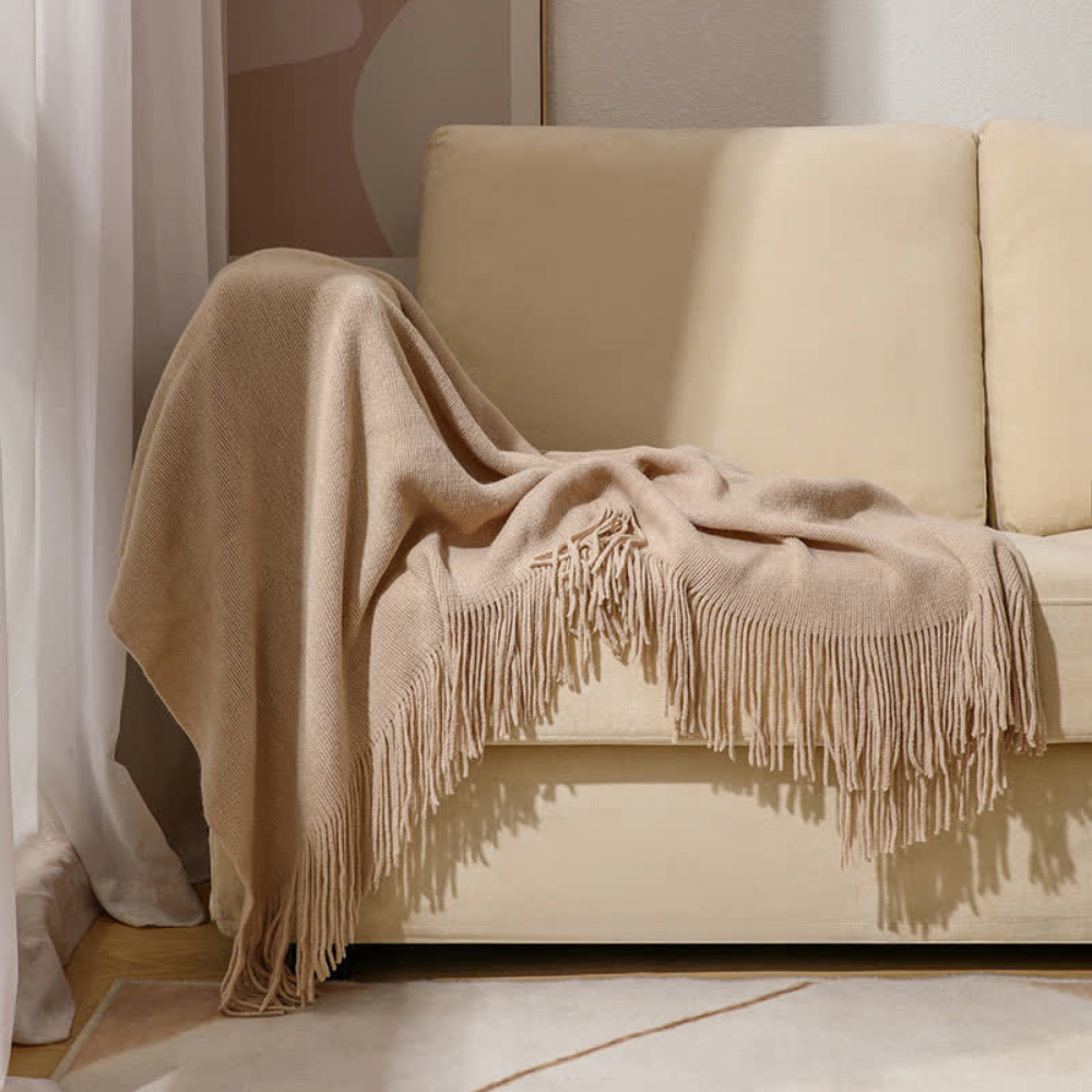 CozyWeave | Chunky Knit Tassel Throw Blanket