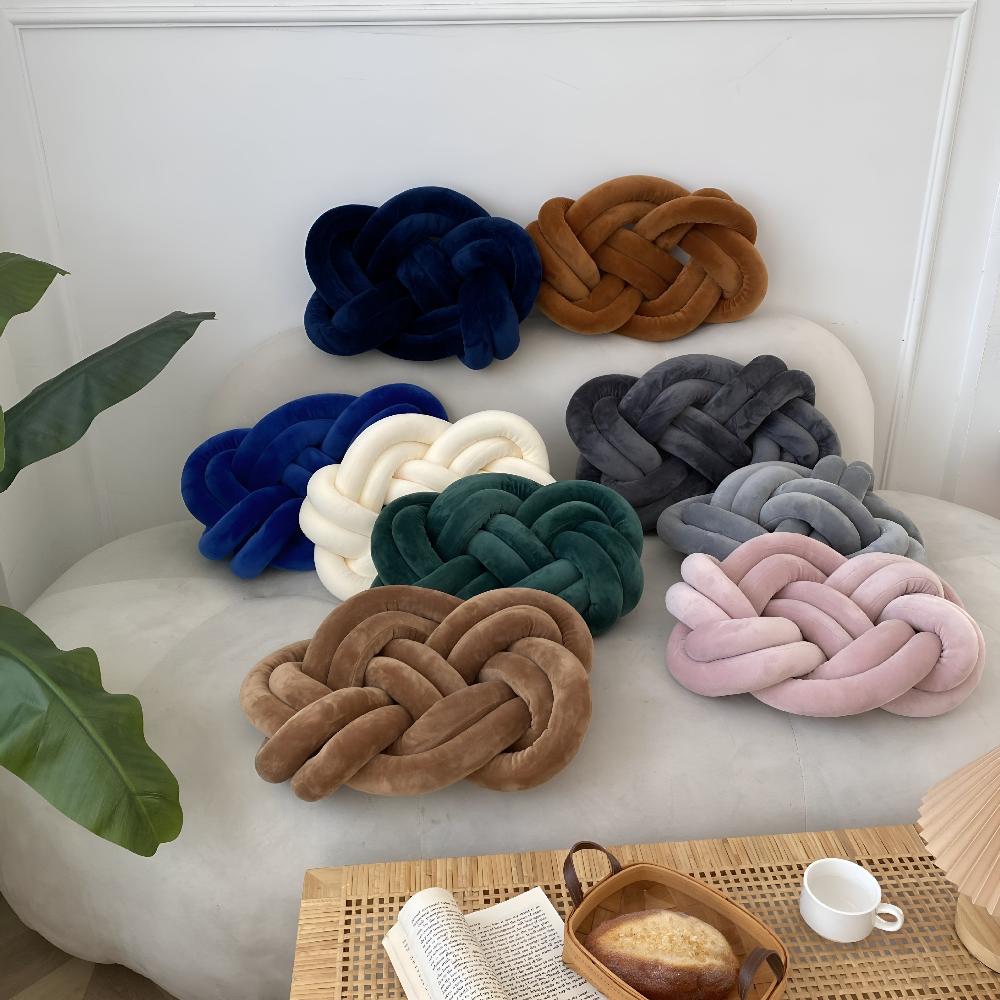 CozyNest | Braided Plush Cushion Pillow