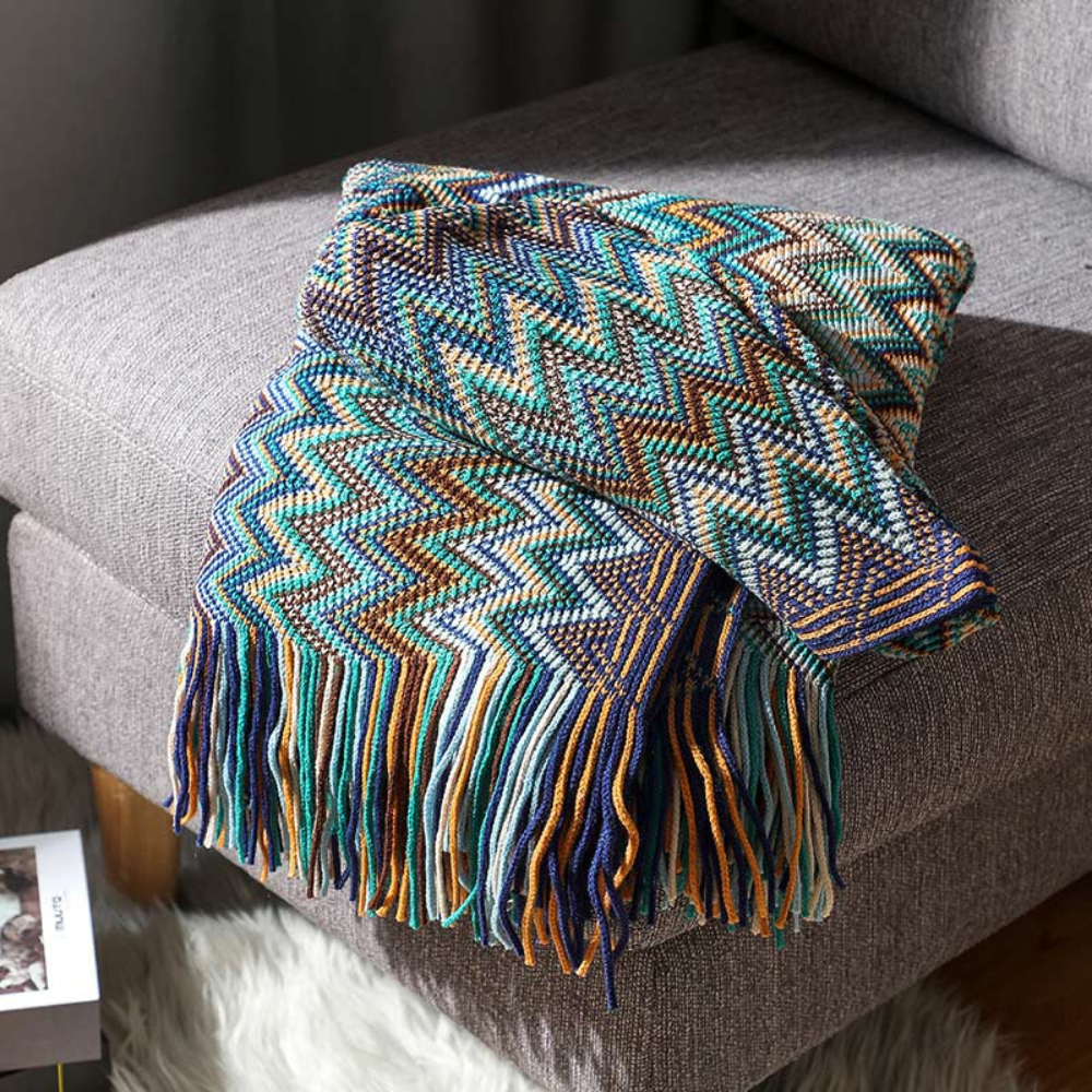 CozyHome | Multicolor Zigzag Tasseled Knit Throw Blanket