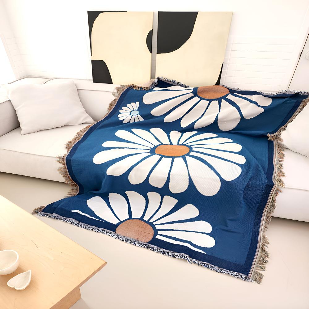 Cozy Daisy | Woven Throw Blanket