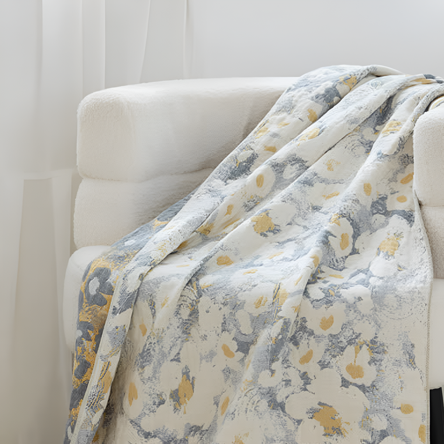 DelicateHome | Delicate Flower Pattern Bath Towel