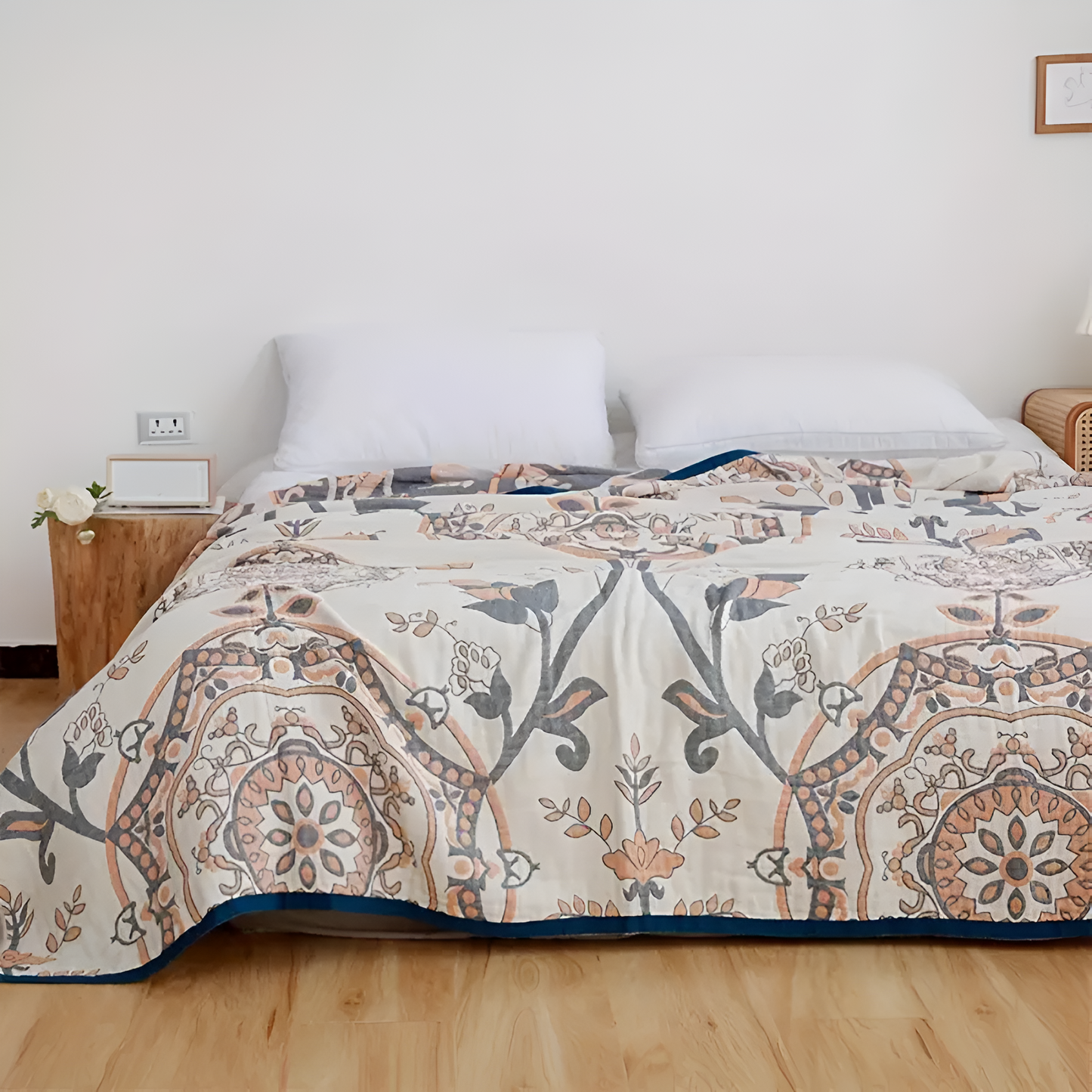 CozyNest | Floral Pattern Cotton Blanket