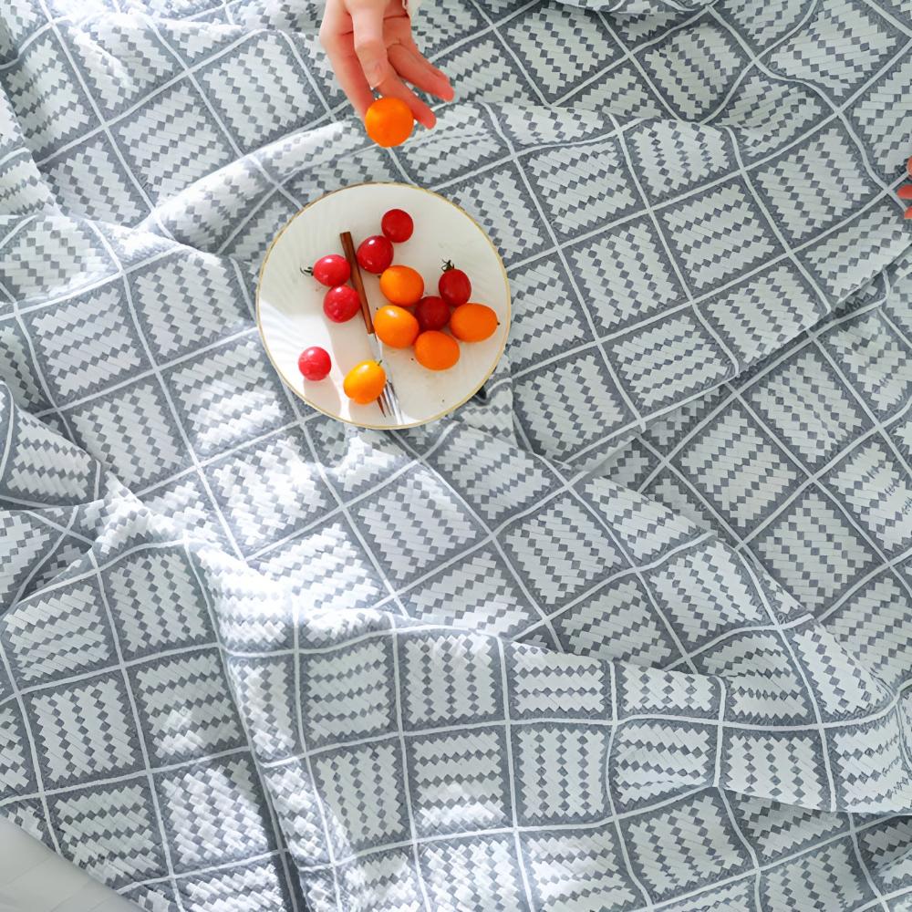 CozyWeave | Plaid Pattern Cotton Blanket