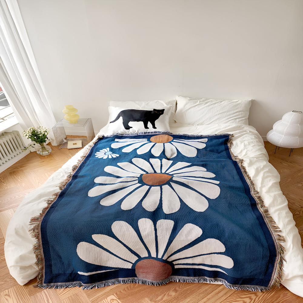 Cozy Daisy | Woven Throw Blanket