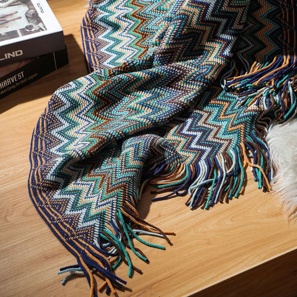 CozyHome | Multicolor Zigzag Tasseled Knit Throw Blanket