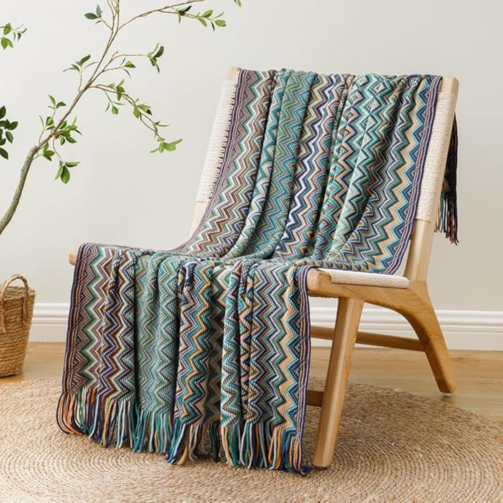 CozyHome | Multicolor Zigzag Tasseled Knit Throw Blanket