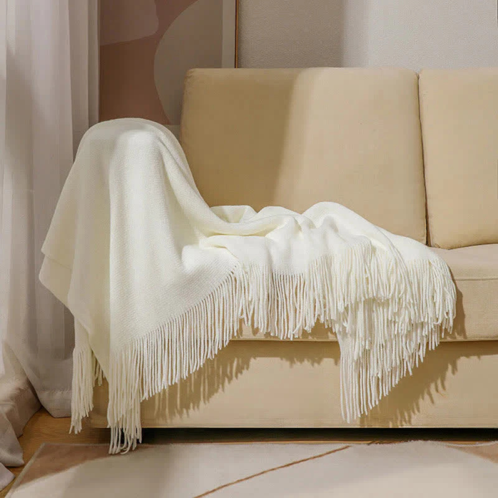 CozyWeave | Chunky Knit Tassel Throw Blanket