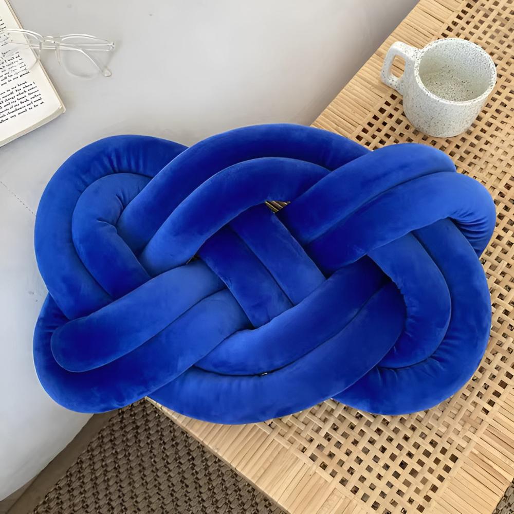 CozyNest | Braided Plush Cushion Pillow