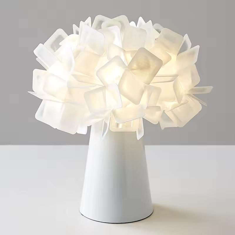 Clizia Flower Touch Table Lamp - Elegant Floral Lighting For Any Room