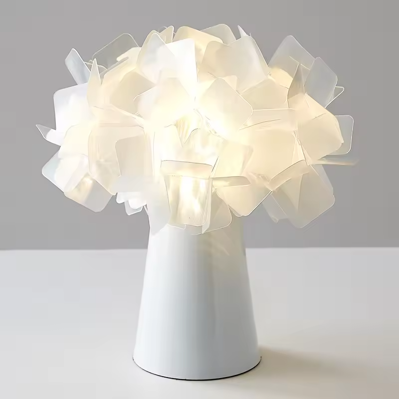 Clizia Flower Touch Table Lamp - Elegant Floral Lighting For Any Room