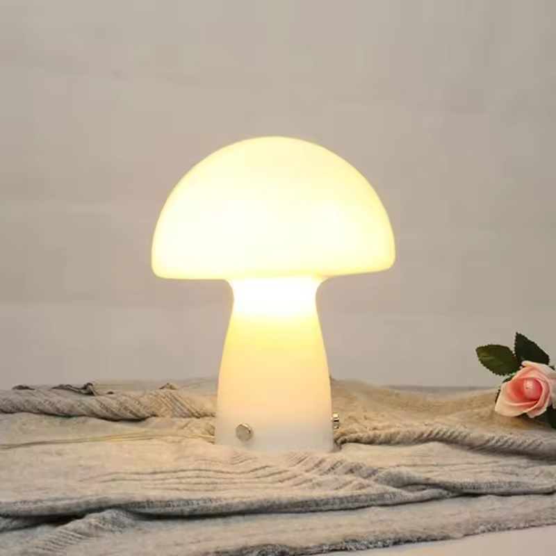 MushFlare | Elegant Scandinavian Mushroom Table Lamp