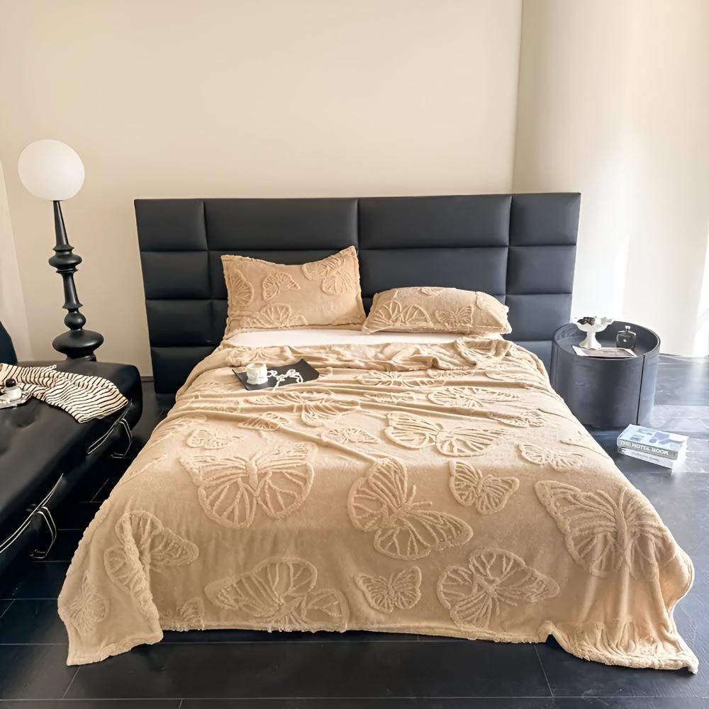 CozyNest | Butterfly Jacquard Flannel Blanket