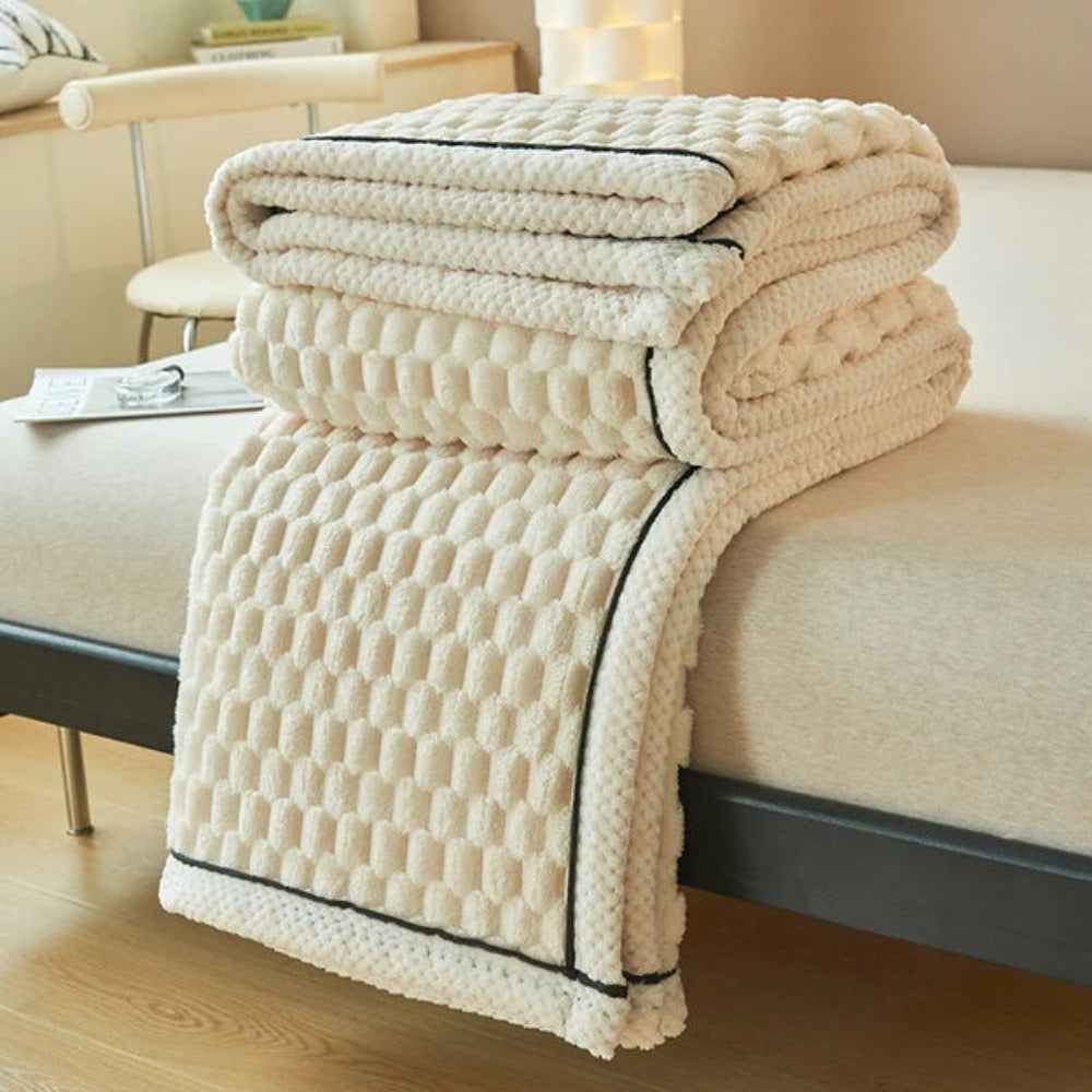 Cloud Cuddle | Soft Plush Blanket For Cozy Comfort