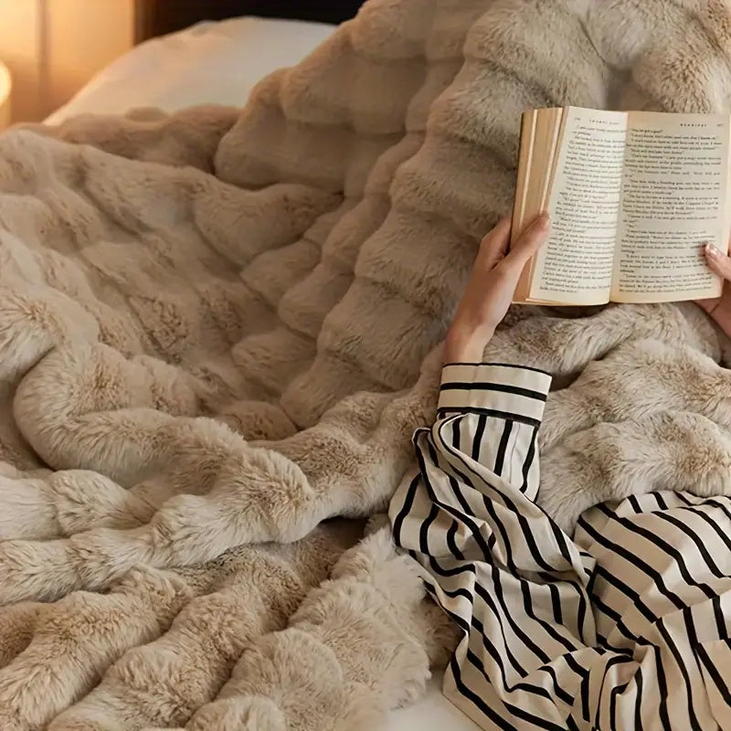 CozyNest | Rabbit Faux-Fur Blanket Throw