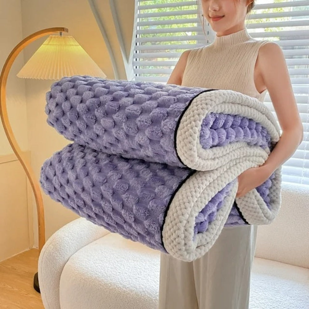 Cloud Cuddle | Soft Plush Blanket For Cozy Comfort