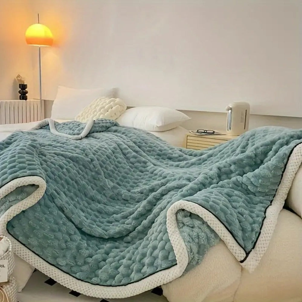 Cloud Cuddle | Soft Plush Blanket For Cozy Comfort