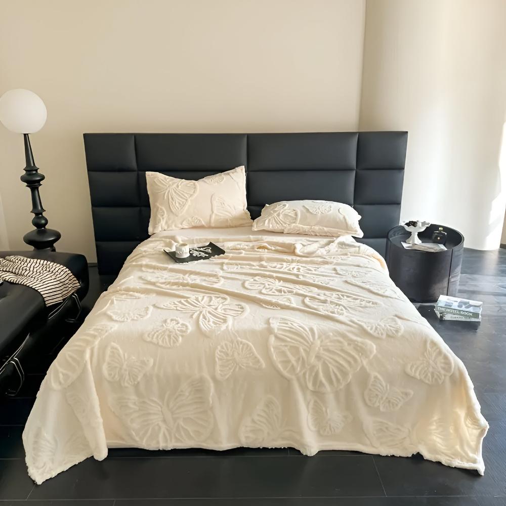 CozyNest | Butterfly Jacquard Flannel Blanket
