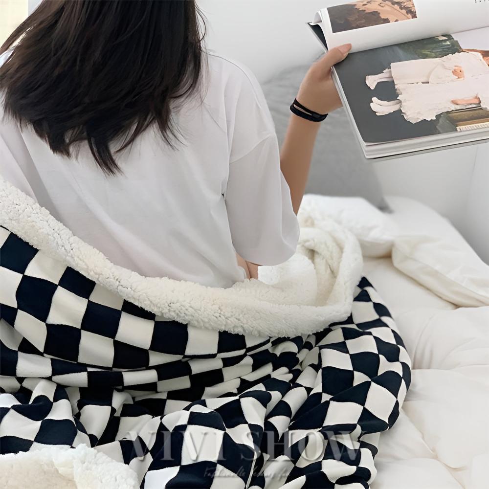 ChessElegance | Chessboard Pattern Blanket For Home Decor