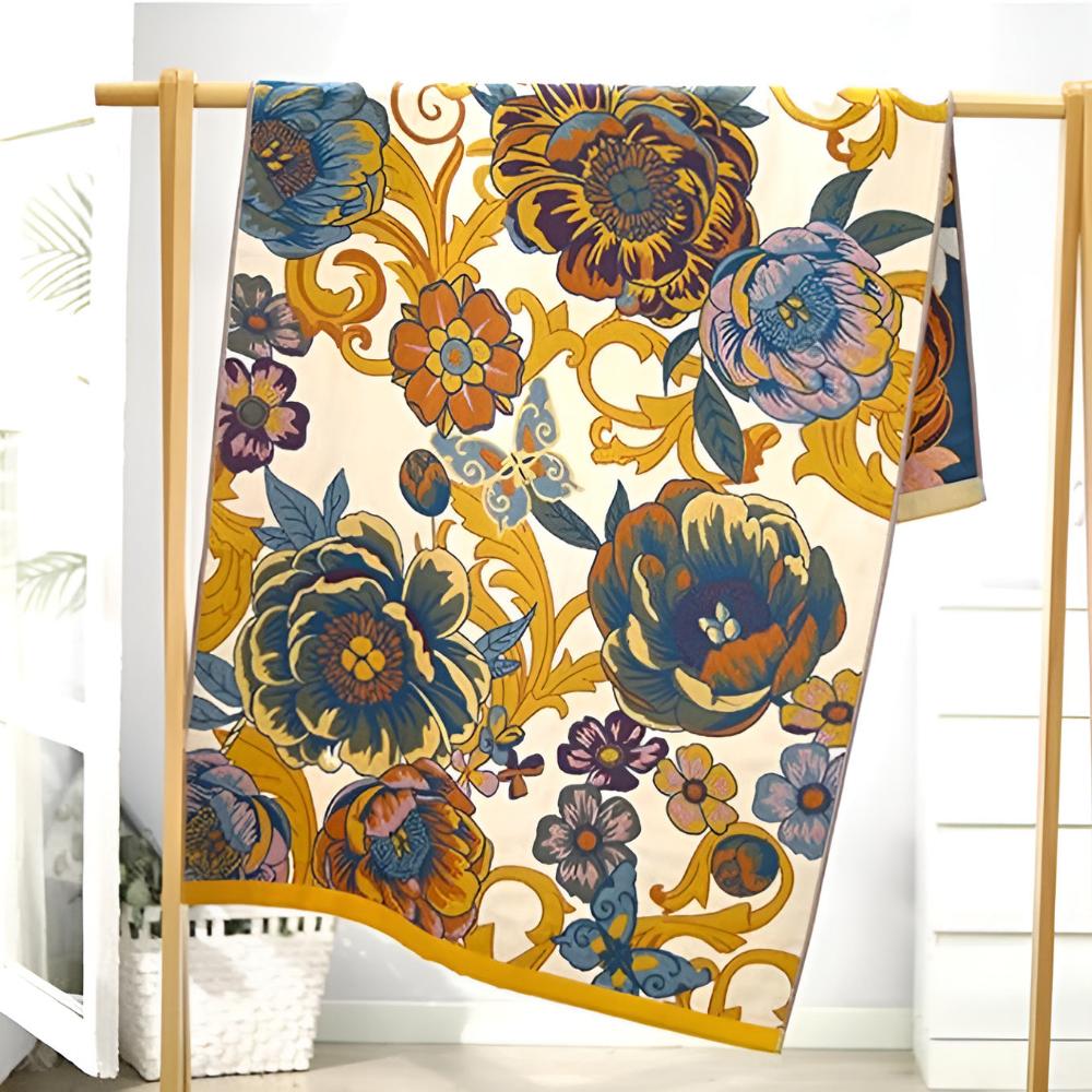 Blooming | Reversible Bath Towel with Floral Design