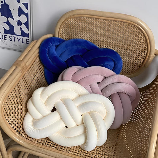 CozyNest | Braided Plush Cushion Pillow