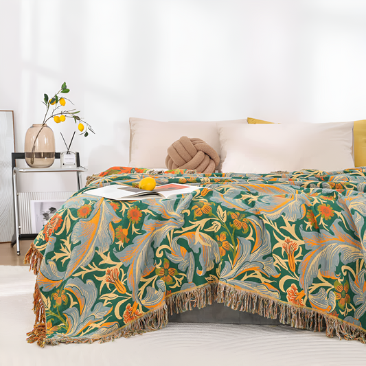 BlossomWeave | Vintage Floral Tapestry Throw Blanket