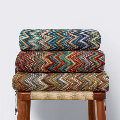 CozyHome | Multicolor Zigzag Tasseled Knit Throw Blanket