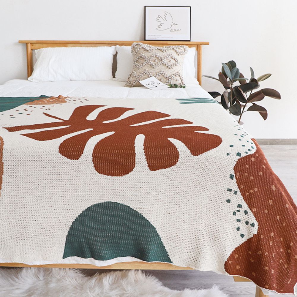 CozyWeave | Abstract Style Knitted Throw Blanket