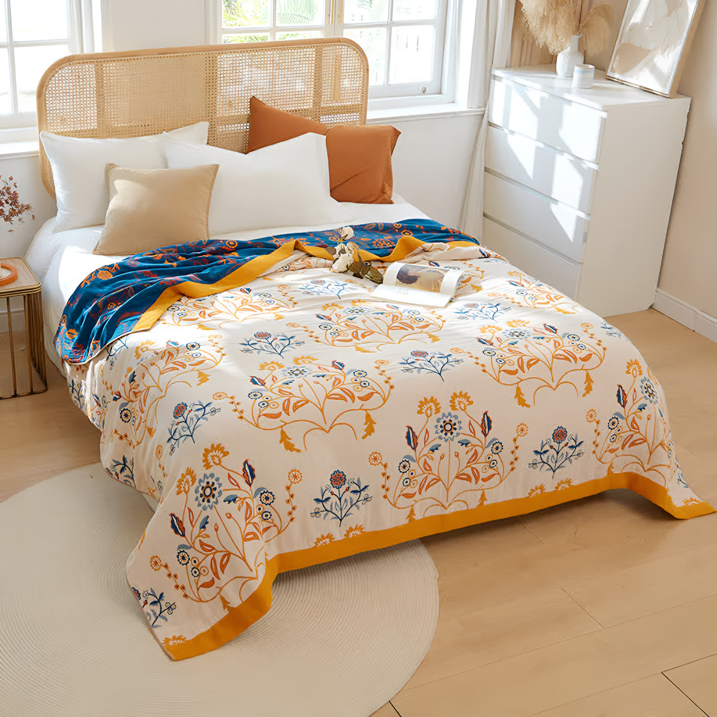 DianthusDream | Reversible Floral Blanket