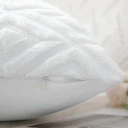 DiamondCushion | 3D Diamond Pattern Cushion Cover