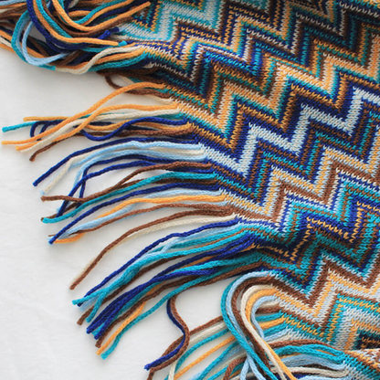 CozyHome | Multicolor Zigzag Tasseled Knit Throw Blanket