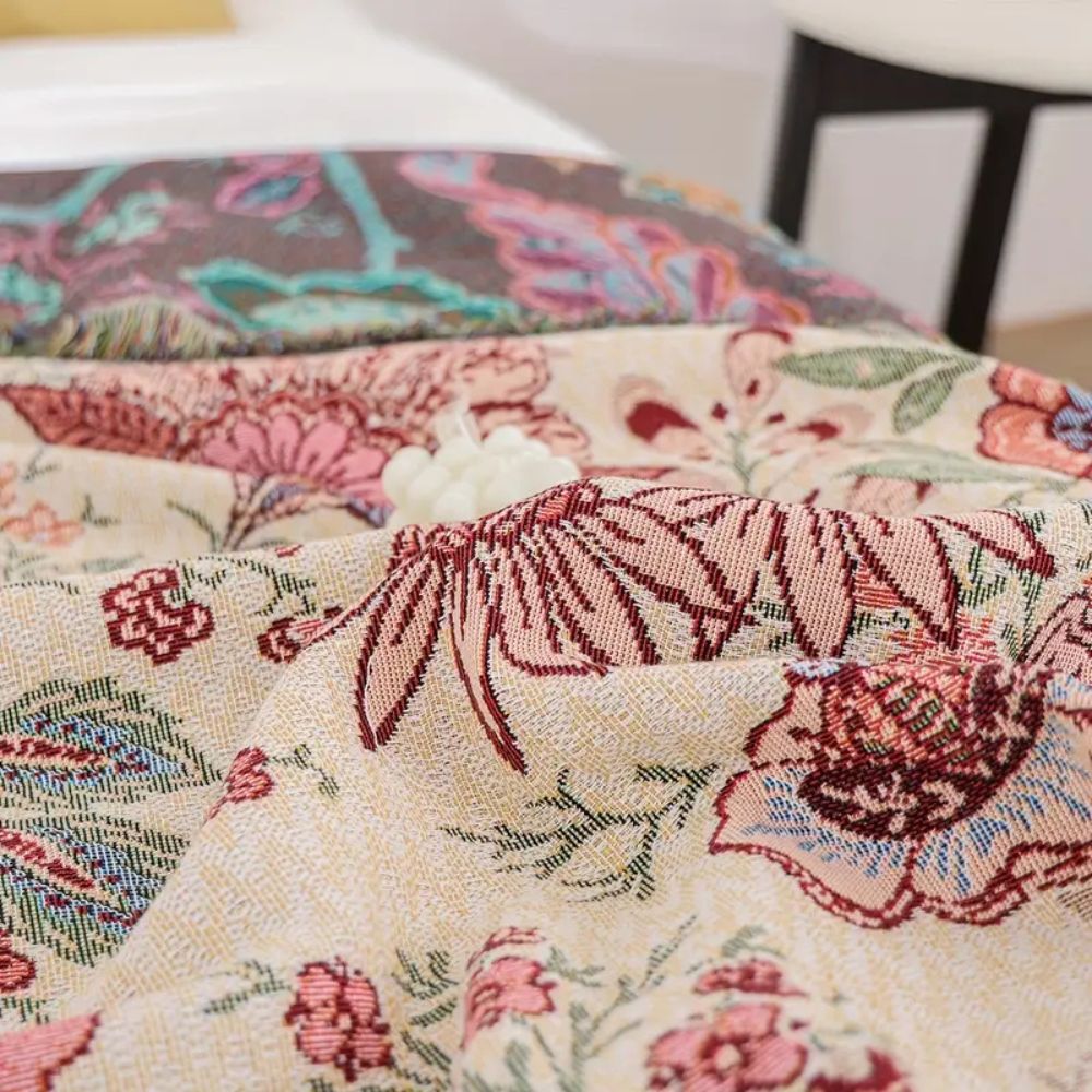 BlossomWeave | Flora Tassel Throw Blanket