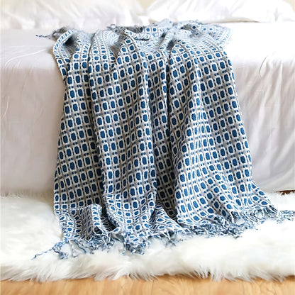 CozyWeave | Knitted Couch Blanket With Tassels