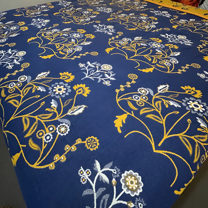 DianthusDream | Reversible Floral Blanket