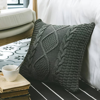CozyNest | Braided Knitted Cushion Cover