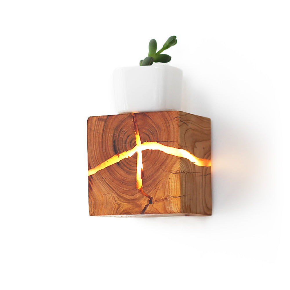 CrackGlow | Modern Cracked Design LED Wall Light