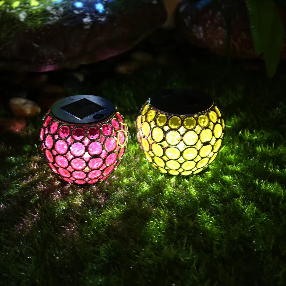 GardenGem | Stunning Solar Light Ball for Outdoor Decor