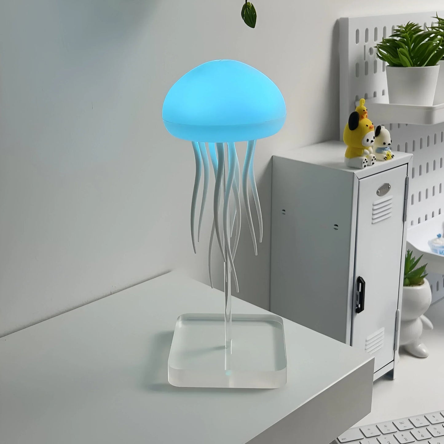 JellyBeat Table Lamp | Colourful LED Jellyfish With Rotating Tentacles