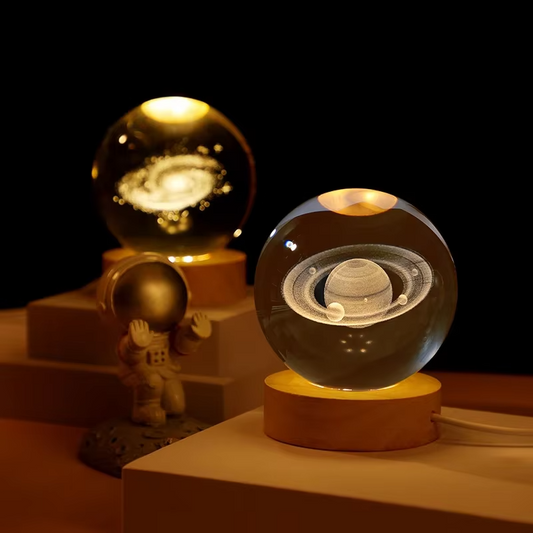 OrbitGlow | Mesmerising Galaxy Glass Sphere Table Lampa