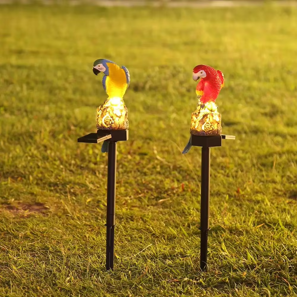 ParrotGlow Solar Garden Lights | Tropical Parrot Decorative Lamps