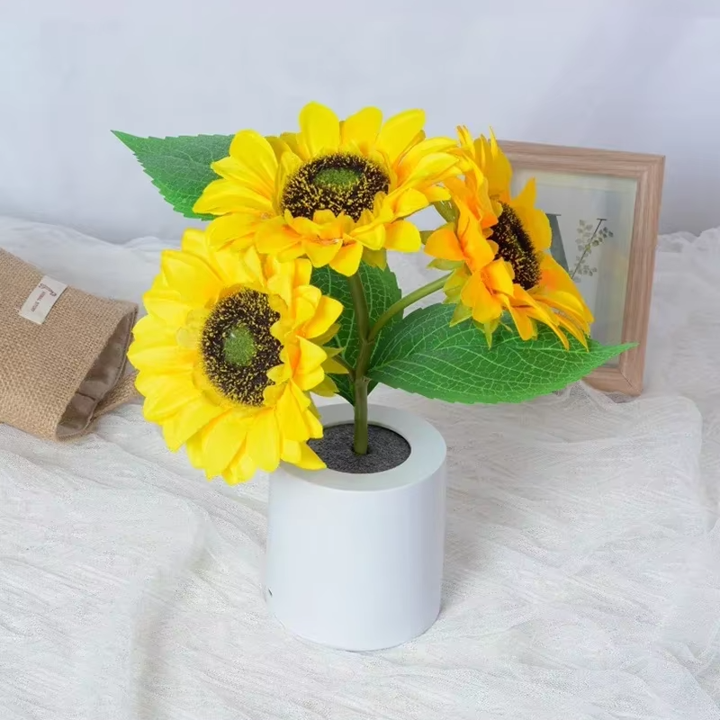 Radiant Sunflower Lamp | Elegant LED Flower Table Light